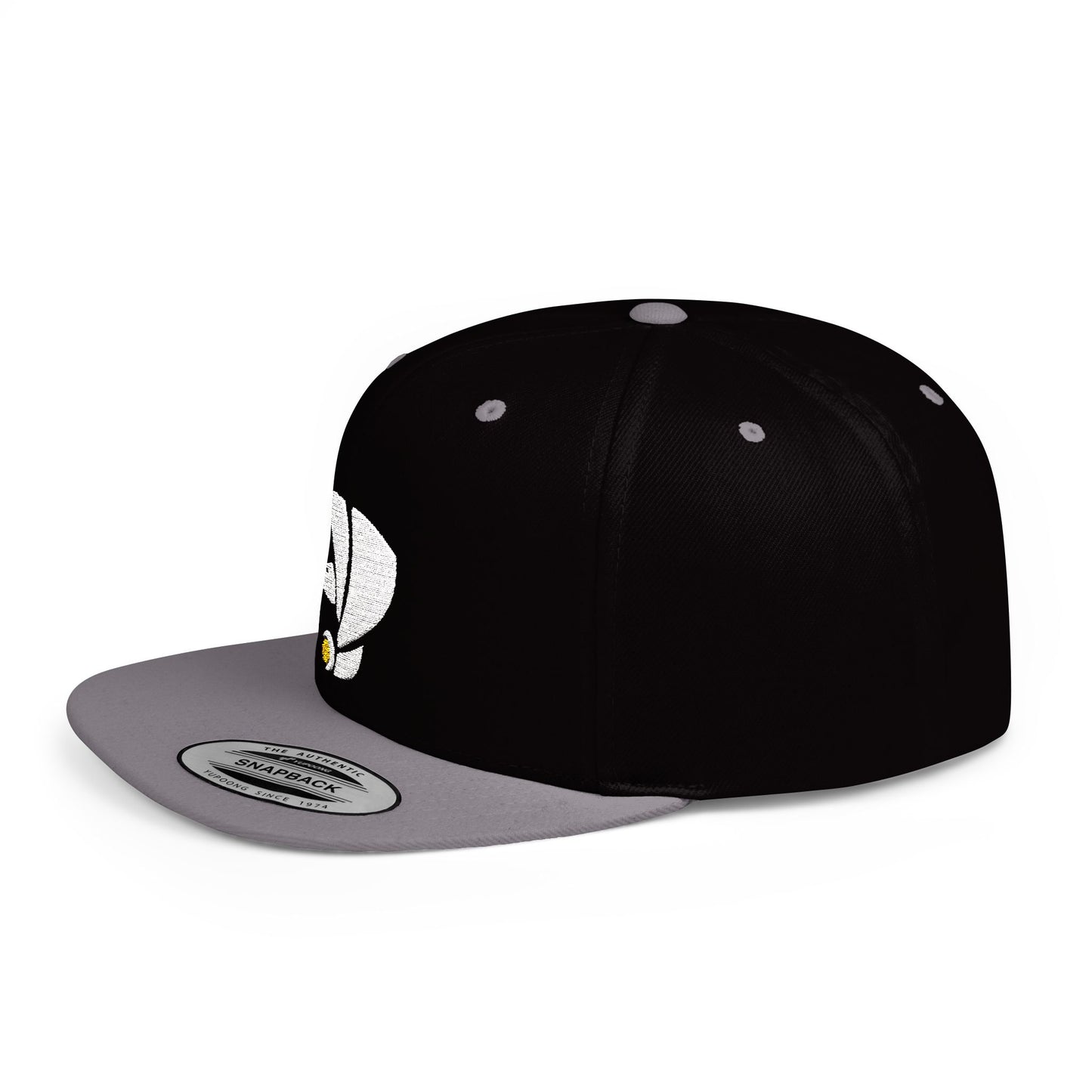 Stylish Flat Bill Snapback Cap - Trendy Casual Hat for Cool Streetwear